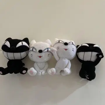 쿠로네코 야마토 봉제 인형 크로네코 시로네코 4체 세트 약 12cm