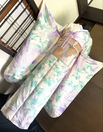 후리소데 풀세트 사이즈 M 순수 실크 은 말 자수