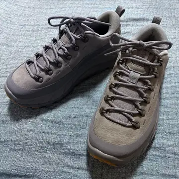 호카 U 투어 서밋 그레이 25.5cm 새상품급