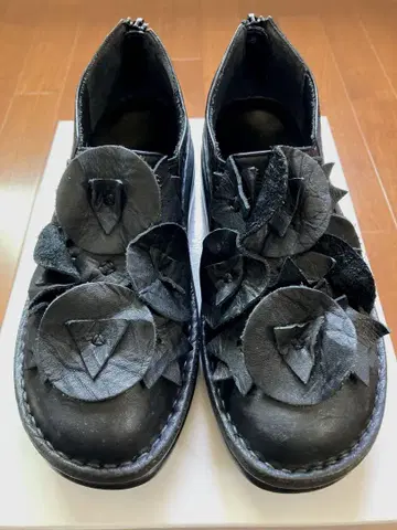 센소유니코 t.b 블랙 가죽 신발