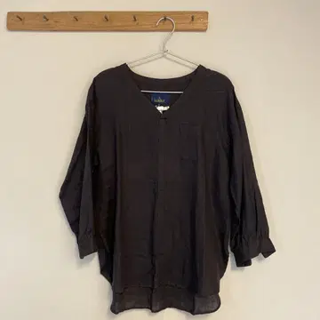 Leminor 블랙 V넥 긴팔 셔츠 38