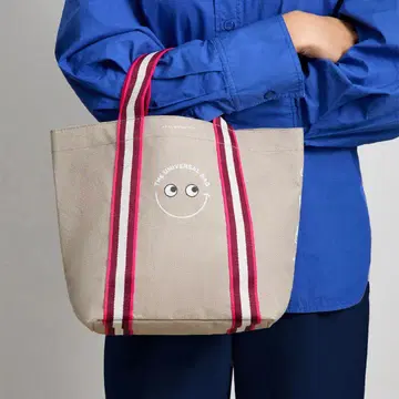 안야 힌드마치 The Universal Bag 세이조 이시이 콜라보