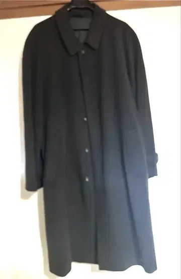 블랙 스텐카라 코트 무릎 기장 울 혼방