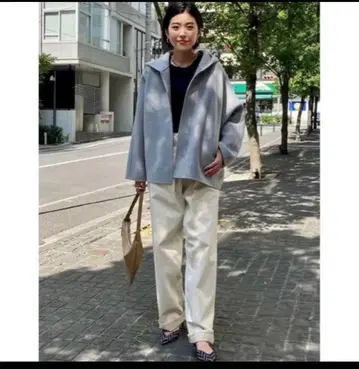 스터닝 루어 숏 후디 오버코트 라이트 블루 사이즈 0