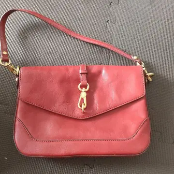 Marc Jacobs 카프리초아토 아크로스 바디백