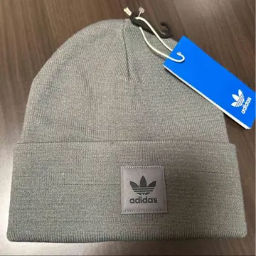 [ 새상품 ] adidas 그레이 니트 모자 심플 로고 영국 직수입 비니