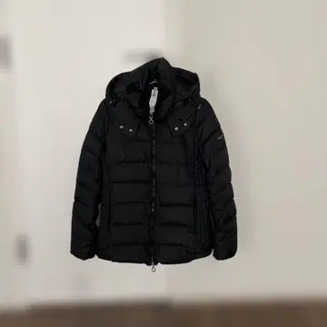 TATRAS 블랙 다운 자켓 (클리닝 완료)
