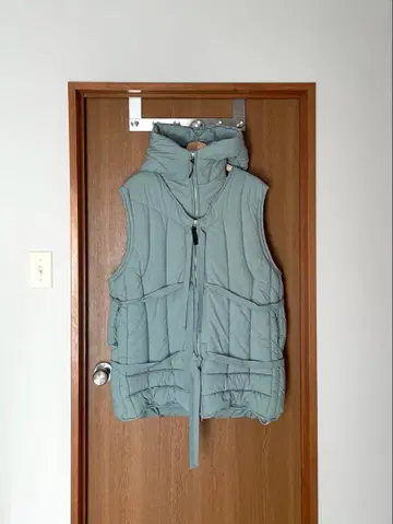 77Circa x Wildthings 패딩 베스트 충전솜 베스트