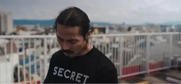 JinDogg 착용 SECRET T셔츠