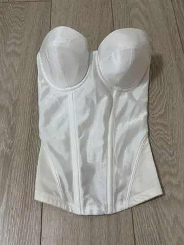 Wacoal Bridal 화이트 코르셋