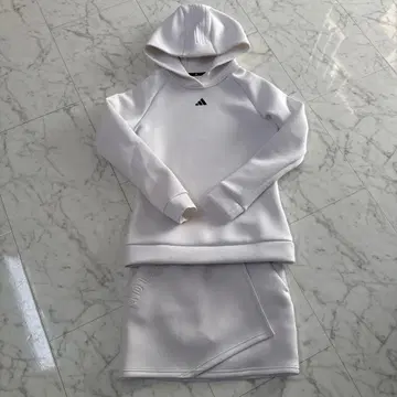 adidas 화이트 후드 부착 세트