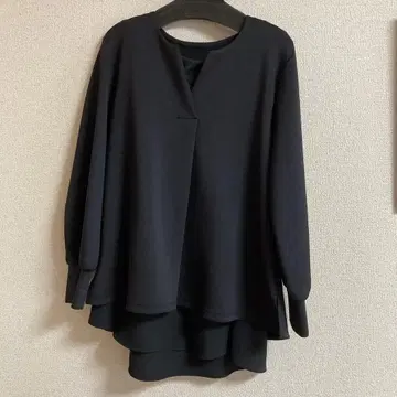 블랙 긴팔 상의 9호 백 플리츠 리플렉트