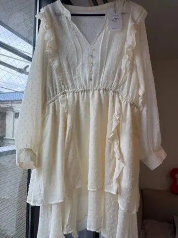 CLETTE 이너 포함 프릴 튜닉