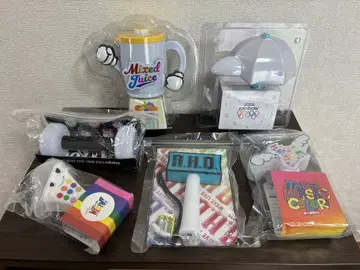 WEST. 응원봉 A.H.O 외 6점 세트