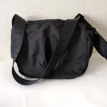 [ NOMADIS ] BASQUE 프티 숄더백