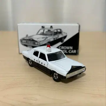[토미카] 이이노 모델 한정판 크라운 순찰차 오키나와현 경찰 사양