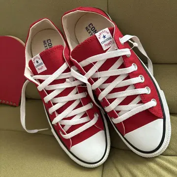 CONVERSE NEXSTAR 레드 스니커즈