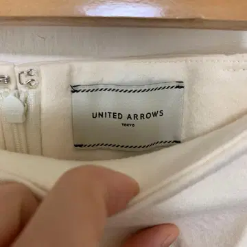 UNITED ARROWS 타이트 스커트 크림 36
