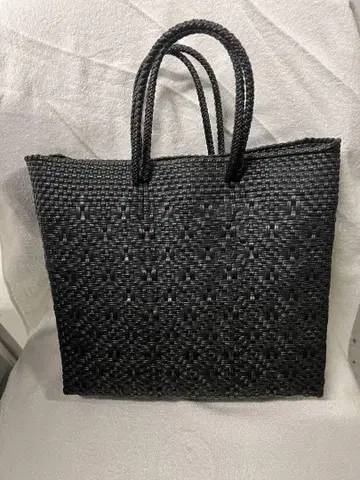 블랙 뜨개질 토트백