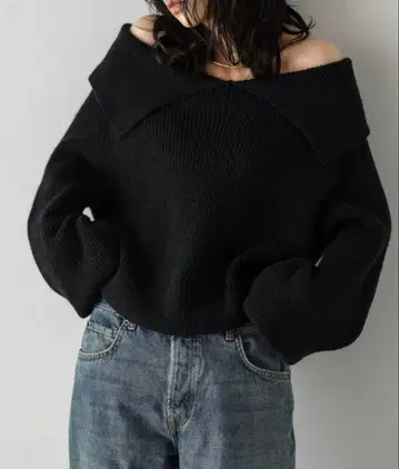 AMELY 케이프 칼라 디자인 니트 블랙