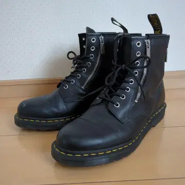 닥터 마틴 블랙 워크 부츠 1450 집
