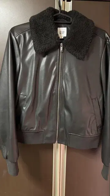 GAP 가죽 자켓