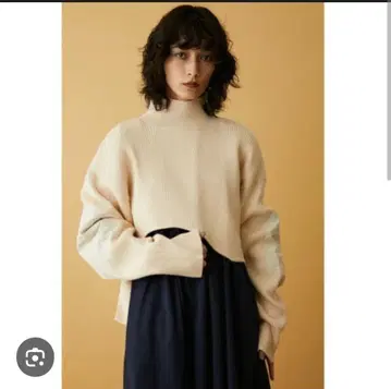 해린도트사이 Miritary short tops (새상품급)
