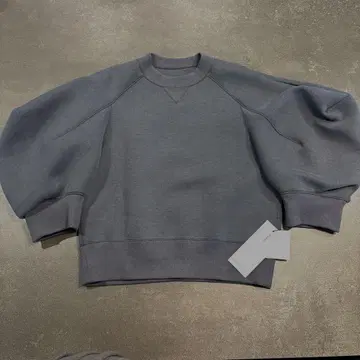 사카이 sacai 맨투맨 미사용 새상품!