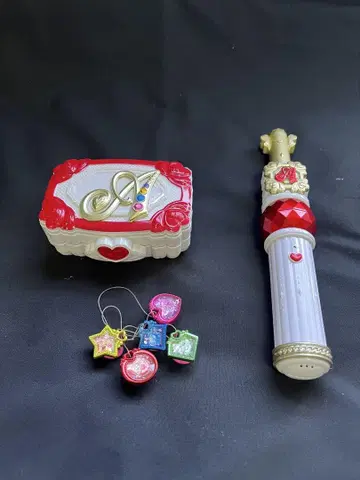 두근두근 프리큐어 러브 아이즈 팔레트 러브 키스 루즈 큐어 러비즈