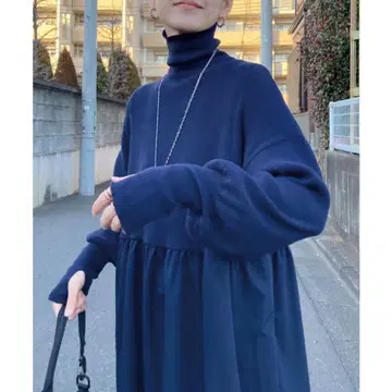 corners 손가락 구멍 하이넥 도킹 원피스 네이비 M