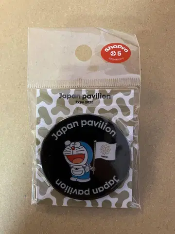 오사카 간사이 만박 도라에몽 핀 배지 [ 익명 배송 ]