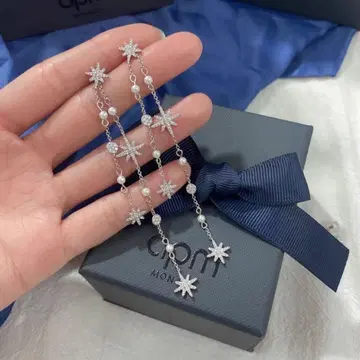 apm Monaco 별 모양 롱 귀걸이