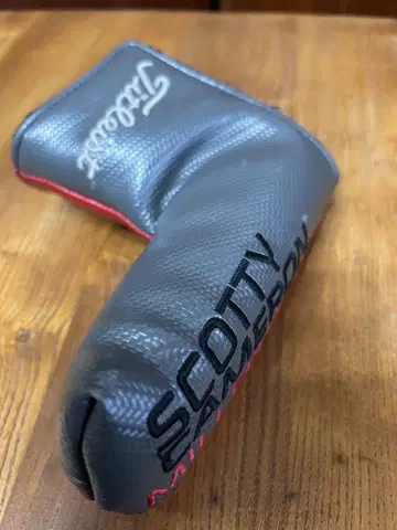 Scotty Cameron 퍼터용 골프헤드커버 그레이/레드