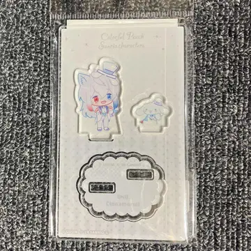 컬러풀 피치 산리오 콜라보 아크릴 스탠드 돗누쿠