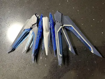 건담 프라모델 hg 라이징 프리덤 백팩
