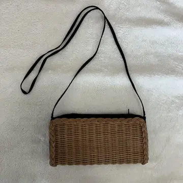 fore 핸드메이드 작가 라탄이 숄더백 블랙