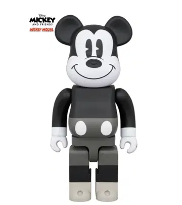 Disney Mickey Mouse B&W Ver. 400%