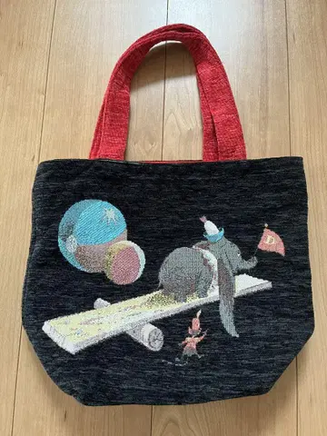 덤보 토트백 자수 블랙 디즈니