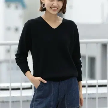 BY 유나이티드 애로우즈 울 x 캐시미어 V넥 니트 블랙