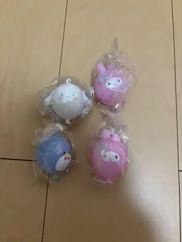 산리오 키링 시나모롤 / 마이멜로디 / 턱시도샘 4점 미개봉 새상품