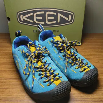 208-110 KEEN JASPER 23.0cm