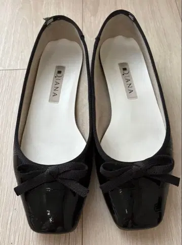 DIANA 스퀘어토 발레 슈즈 블랙 에나멜 21.5cm