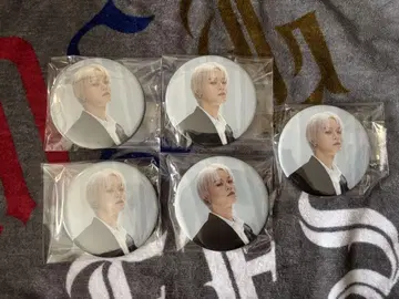 MAZZEL TAKUTO 캔뱃지 세트