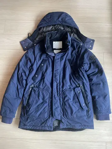 WHITE MOUNTAINEERING 다운 자켓 사이즈 1