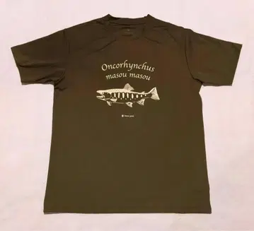 새상품 스노우피크 TONEDTROUT 콜라보 티셔츠 M 사이즈 올리브