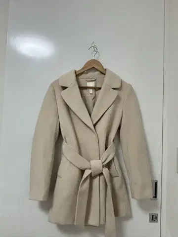 H&M 퍼 코트 베이지 코트