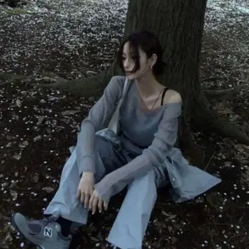 melt the lady 멜트레이디 글리터 쉬어 탑스