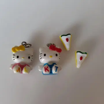 헬로키티 미미 참 세트
