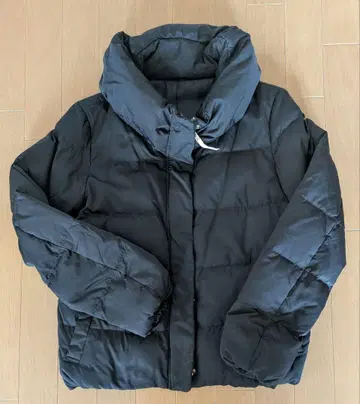 LAVEANGE 숏 다운 코트 네이비