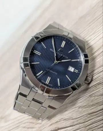 모리스라크로와 아이콘 자동 와인딩 42mm 블루